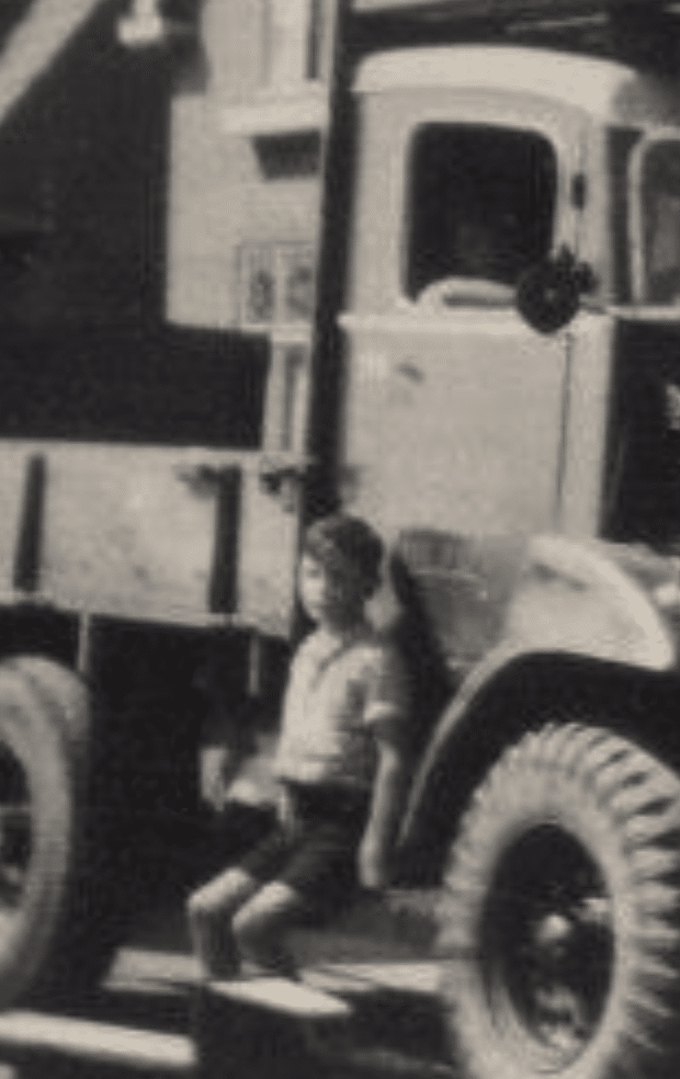 Historische opname van Alblas-voertuigen tijdens de Tweede Wereldoorlog.